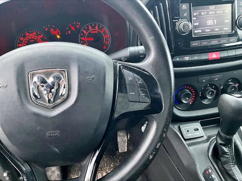 Used 2018 RAM ProMaster City Tradesman image 17