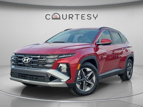 Used 2025 Hyundai Tucson SEL FWD image 17