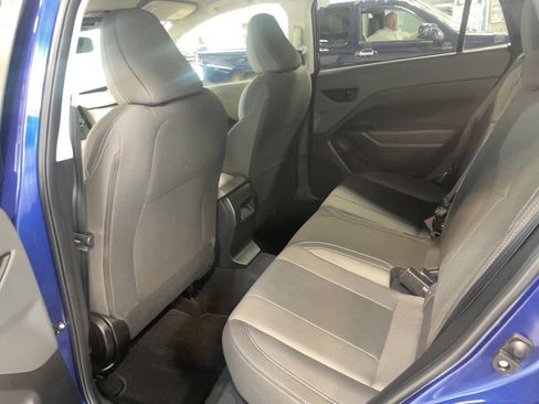 Used 2024 Subaru Crosstrek 2.0i image 21