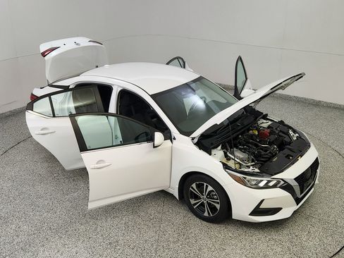 Used 2022 Nissan Sentra SV FWD image 17