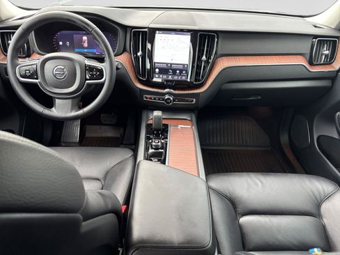 Used 2024 Volvo XC60 B5 Plus w/ Protection Package Premier AWD/4WD image 14