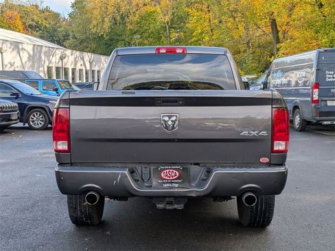 Used 2018 RAM 1500 Express w/ Express Value Package image 4