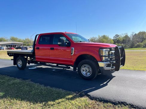 Used 2019 Ford F250 XLT w/ XLT Value Package image 10