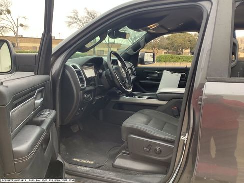Used 2019 RAM 1500 Big Horn image 13
