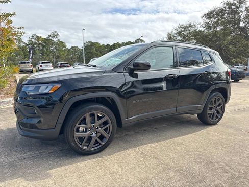 New 2026 Jeep Compass Latitude AWD/4WD image 7