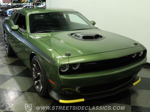 Used 2023 Dodge Challenger R/T w/ Plus Package RWD image 15