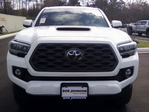 Used 2023 Toyota Tacoma TRD Sport image 21