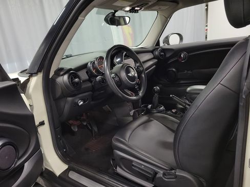 Used 2015 MINI Cooper 2-Door Hardtop FWD image 13