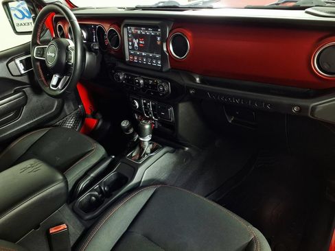 Used 2021 Jeep Wrangler Unlimited Rubicon AWD/4WD image 12