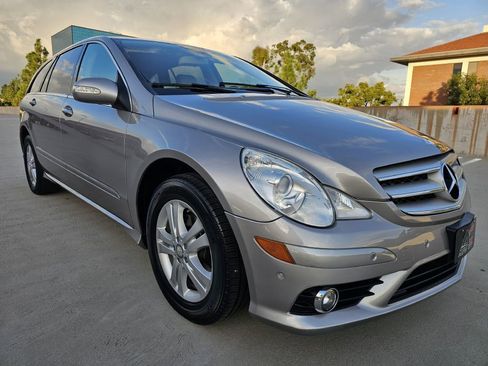 Used 2008 Mercedes-Benz R 350 4MATIC image 5