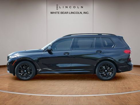 Used 2020 BMW X7 xDrive40i w/ M Sport Package AWD/4WD image 8