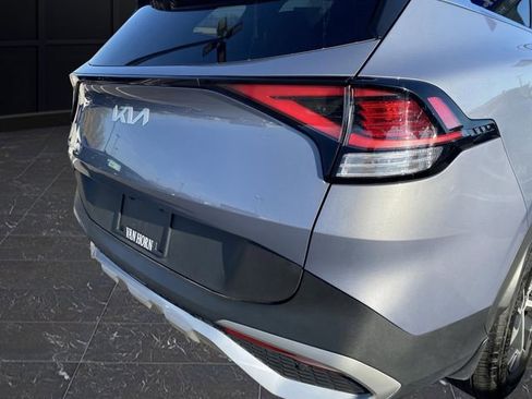 Used 2023 Kia Sportage EX image 37