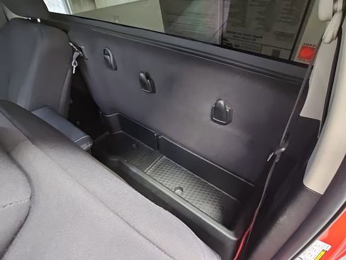 Used 2019 RAM 1500 Express w/ Express Value Package image 28