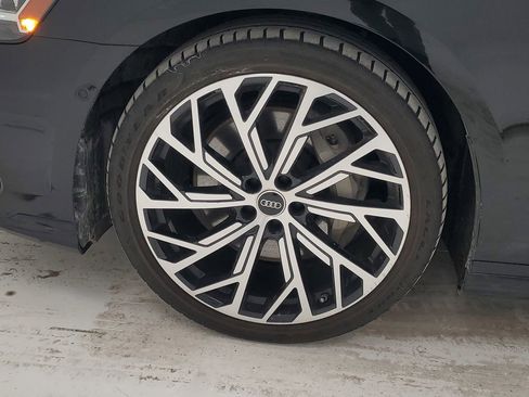 Used 2023 Audi A8 L 3.0T w/ Luxury Package image 7