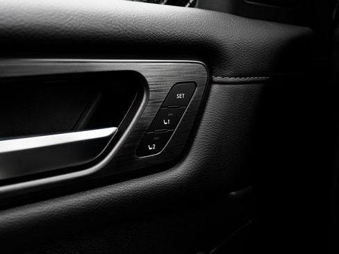 New 2026 Nissan Armada Platinum image 18