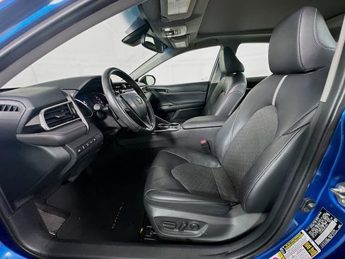 Used 2018 Toyota Camry XSE w/ Driver Assist Package FWD image 13