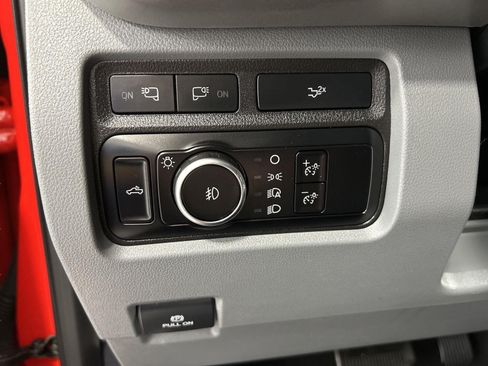 Used 2024 Ford F350 XLT w/ Black Appearance Package AWD/4WD image 12