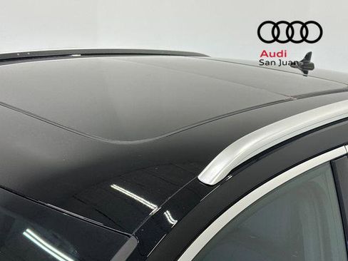 Certified 2025 Audi Q3 2.0T Premium w/ Convenience Package AWD/4WD image 10