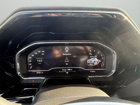 Used 2025 GMC Sierra 1500 SLT image 17