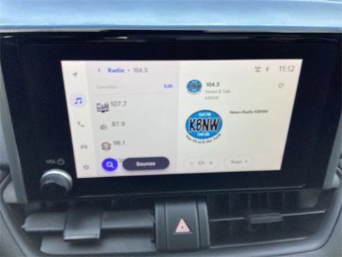 Used 2023 Toyota RAV4 AWD Hybrid image 20