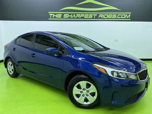 Used 2018 Kia Forte LX FWD image 1