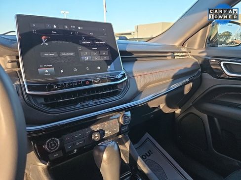 Used 2023 Jeep Compass Trailhawk image 19