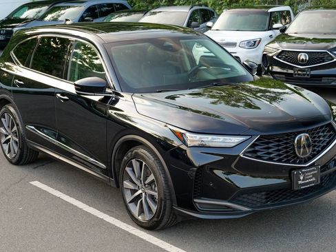 Used 2025 Acura MDX SH-AWD w/ Technology Package image 9