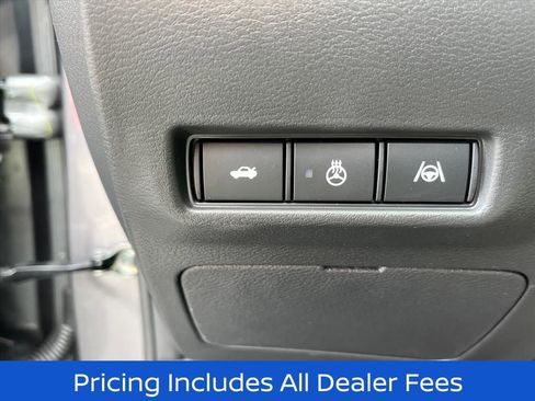 New 2026 Nissan Sentra SL FWD image 23