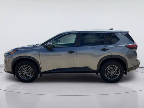 Used 2025 Nissan Rogue S FWD image 6