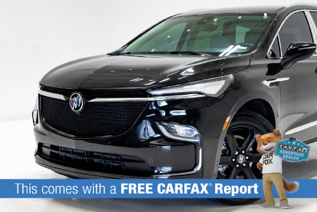 Used 2023 Buick Enclave Essence w/ Sport Touring Edition FWD image 2