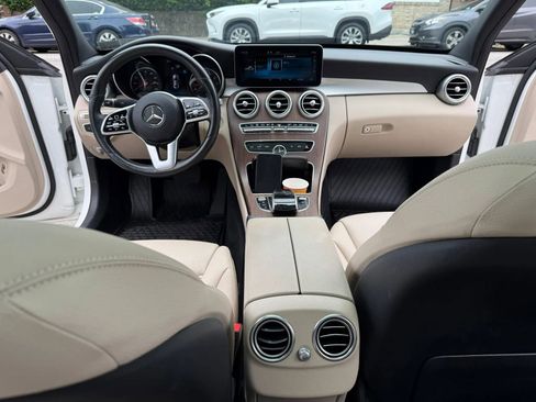 Used 2019 Mercedes-Benz C 300 4MATIC Sedan image 14