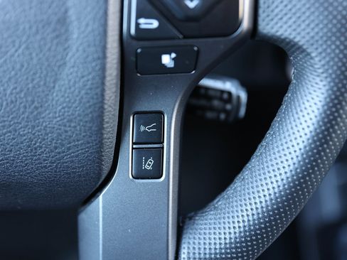 Used 2021 Toyota Tacoma TRD Off-Road w/ Technology Package image 44