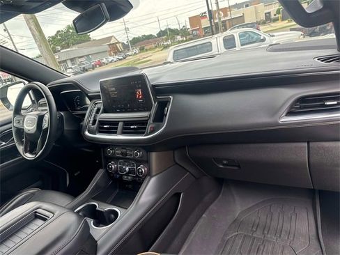 Used 2023 GMC Yukon XL AT4 w/ AT4 Premium Plus Package image 16