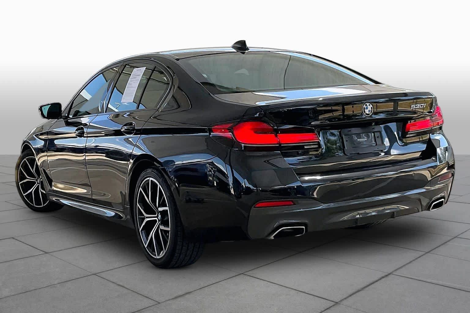 Used 2021 BMW 530i w/ M Sport Package RWD image 12