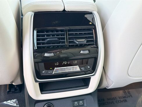 New 2027 BMW X7 xDrive40i w/ Executive Package AWD/4WD image 20