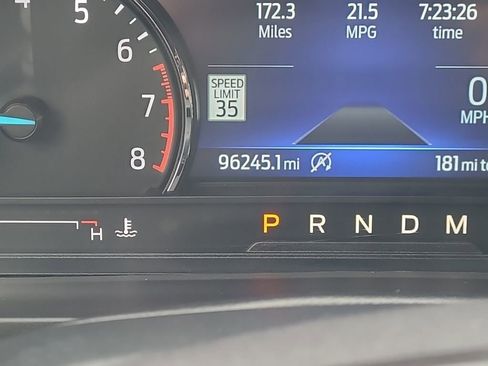 Used 2020 Ford Explorer XLT w/ Equipment Group 202A image 22