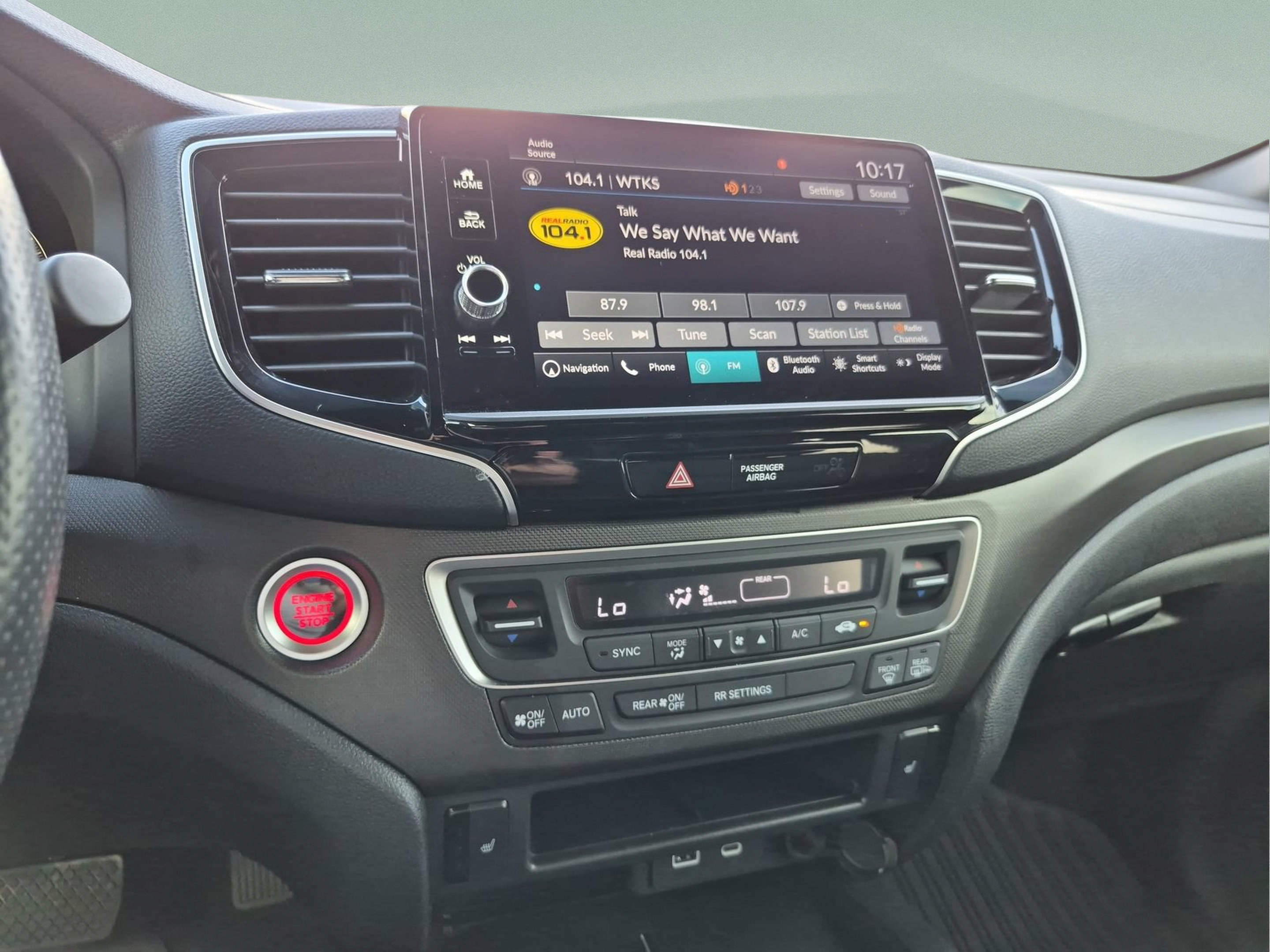 Certified 2025 Honda Ridgeline TrailSport image 13
