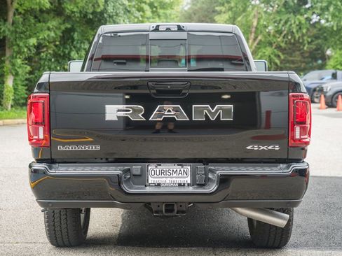 New 2026 RAM 2500 Laramie AWD/4WD image 6