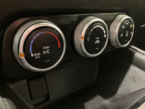 Used 2019 MAZDA CX-5 Sport image 38