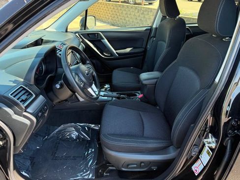 Used 2018 Subaru Forester 2.5i Premium w/ Popular Package #3A AWD/4WD image 6