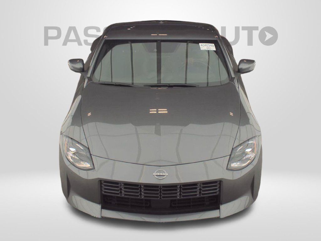Used 2024 Nissan Z Performance w/ Floor Mat Package RWD image 2