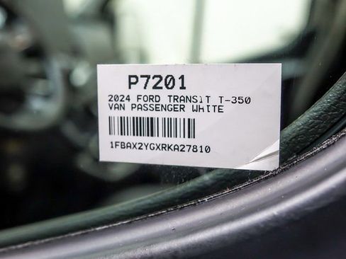 Used 2024 Ford Transit 350 XLT image 25