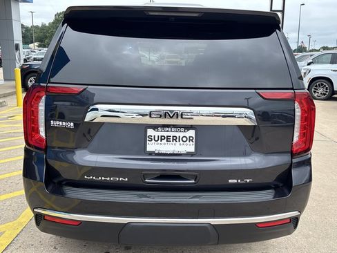 Used 2023 GMC Yukon SLT AWD/4WD image 4