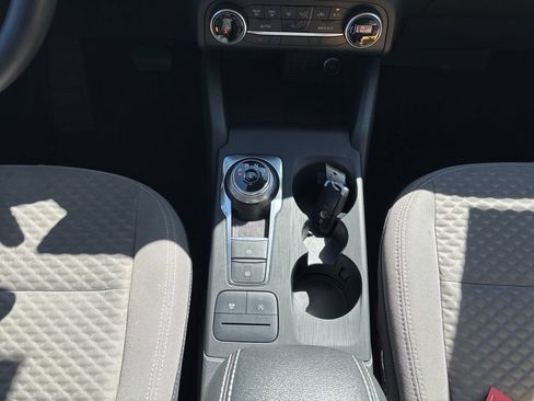 Used 2020 Ford Escape SE AWD/4WD image 18