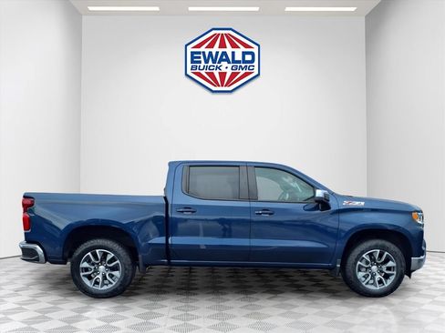 Certified 2023 Chevrolet Silverado 1500 LT AWD/4WD image 5
