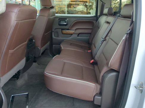 Used 2016 Chevrolet Silverado 1500 High Country w/ High Country Premium Package image 22