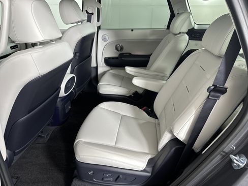 Certified 2026 Hyundai Palisade Calligraphy image 7