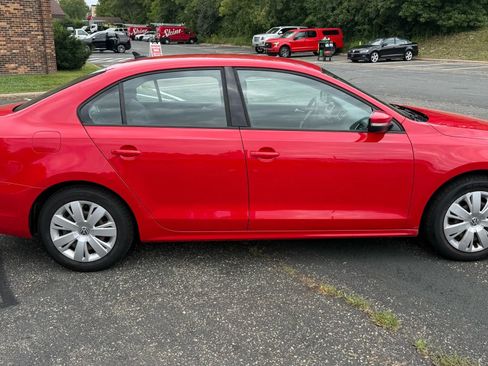 Used 2014 Volkswagen Jetta SE image 6