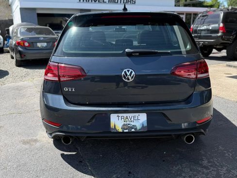 Used 2018 Volkswagen GTI SE w/ SE Leather Package FWD image 5