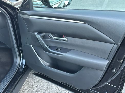 Certified 2025 MAZDA CX-50 2.5 Hybrid w/ Cargo Package image 33